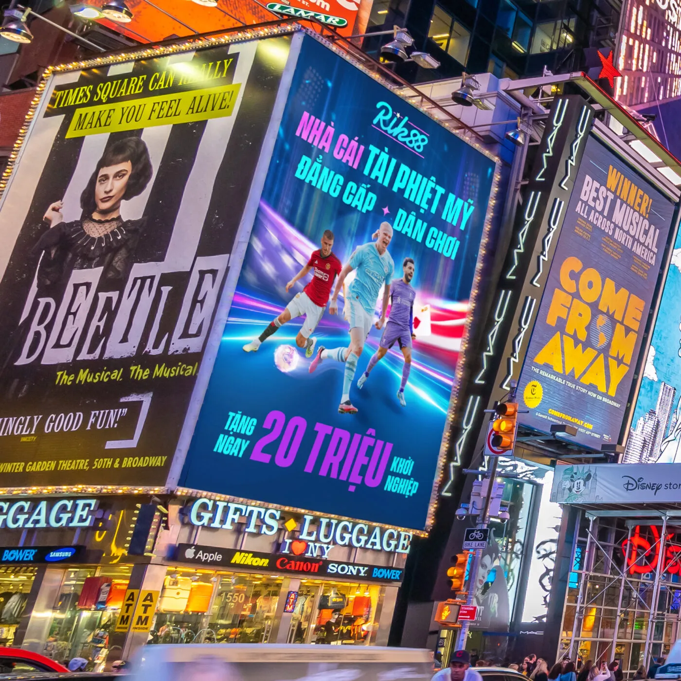 Hình ảnh billboard tại Mỹ của Rikvip trở nên viral